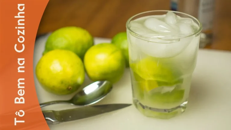 Caipirinha de Limão Clássica com Açúcar na Medida