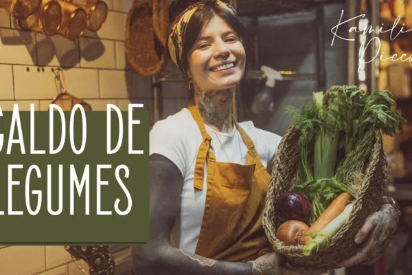 Caldo de Legumes Aromático Cozido Lentamente