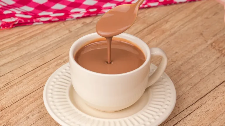 Chocolate Quente Cremoso sem Amido na Panela