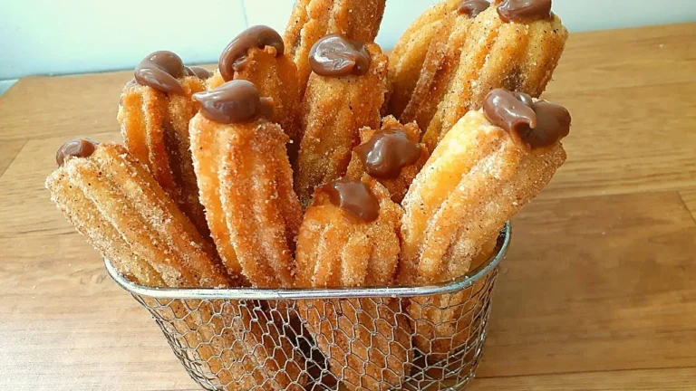 Churros Caseiros com Massa Simples e Casquinha Dourada