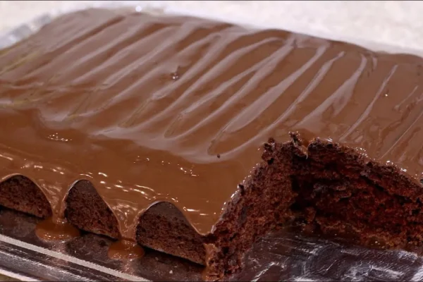 Clássico Bolo Peteleco de Chocolate Fofinho