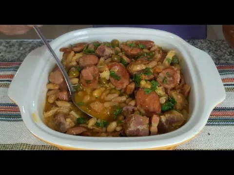 Dobradinha Nordestina com Feijão Branco e Costelinha