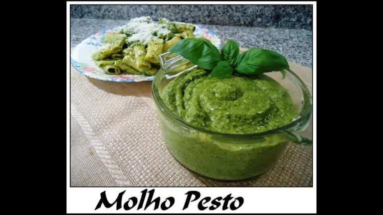 Molho Pesto de Manjericão com Parmesão e Nozes