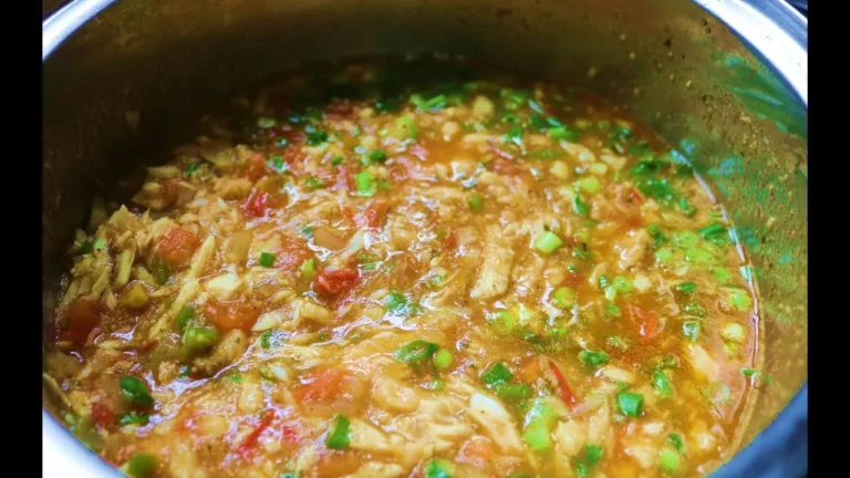 Pirão de Peixe com Tilápia e Farinha de Mandioca